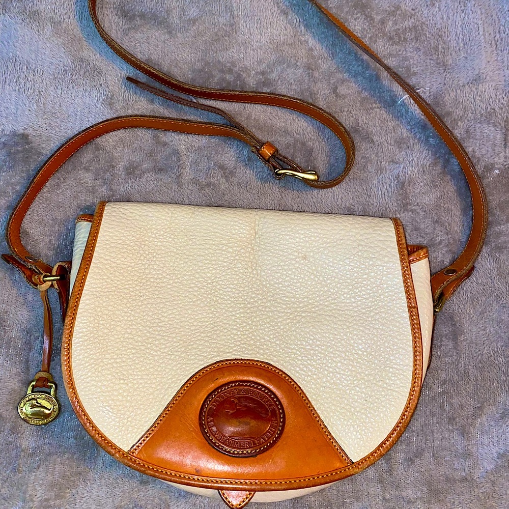 Vintage Dooney & Bourke crossbody
